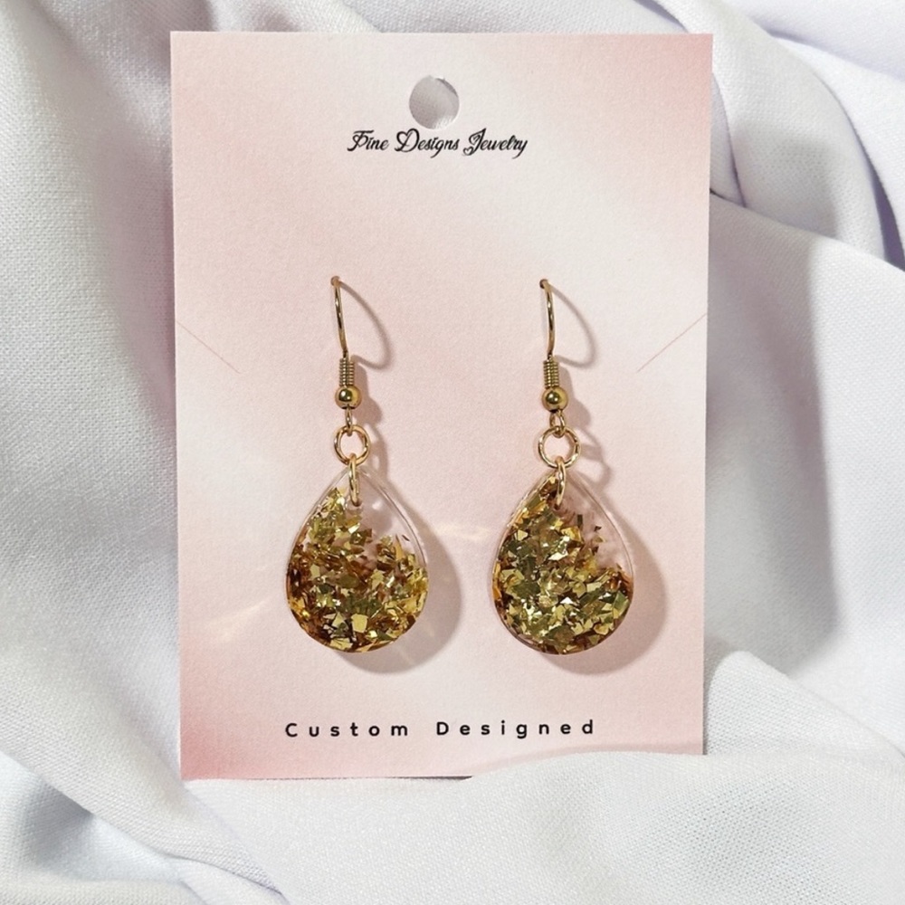 💛18K Gold Flaked Earrings💛